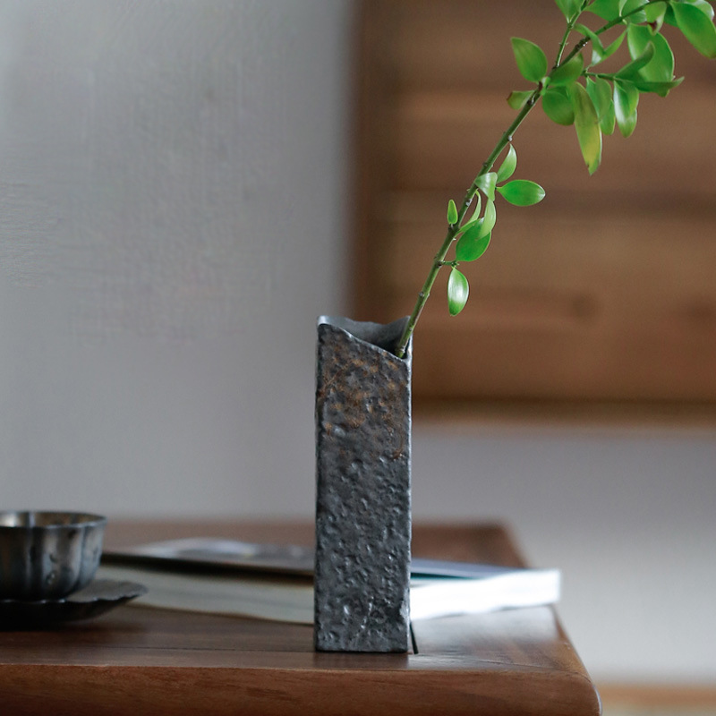 Korean style Abstract Ikebana  - огляд і ціна Ikebana Vase Kenzan
